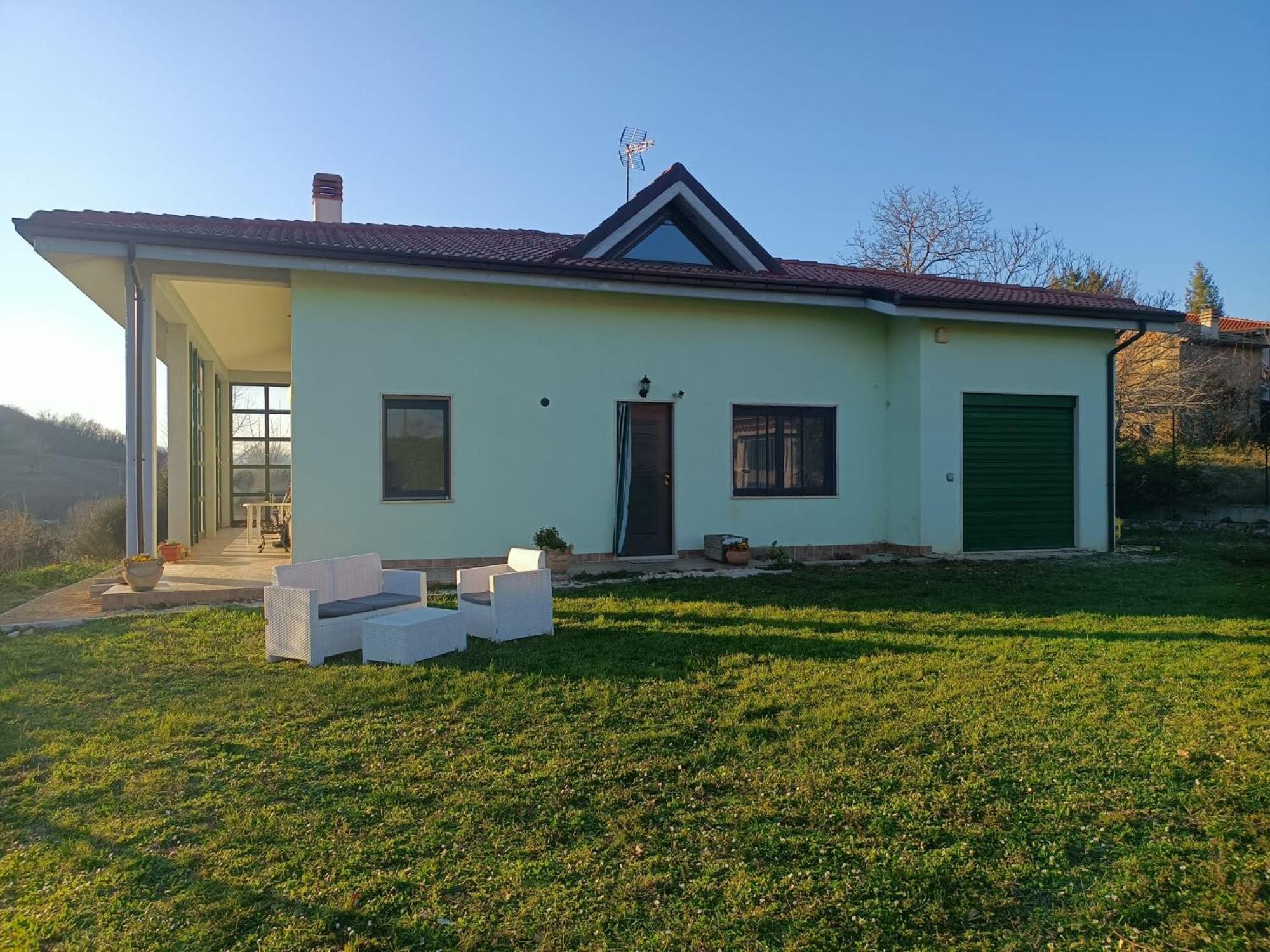 Pia'S House Garden Apartment Campobasso Luaran gambar